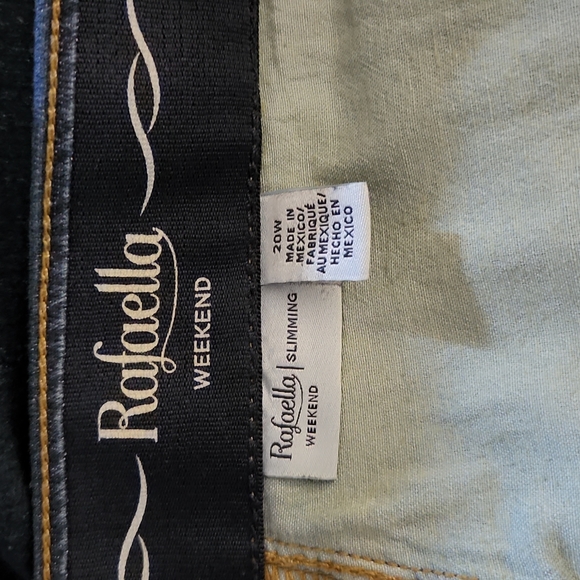 Raffaella Jeans - Picture 2 of 2